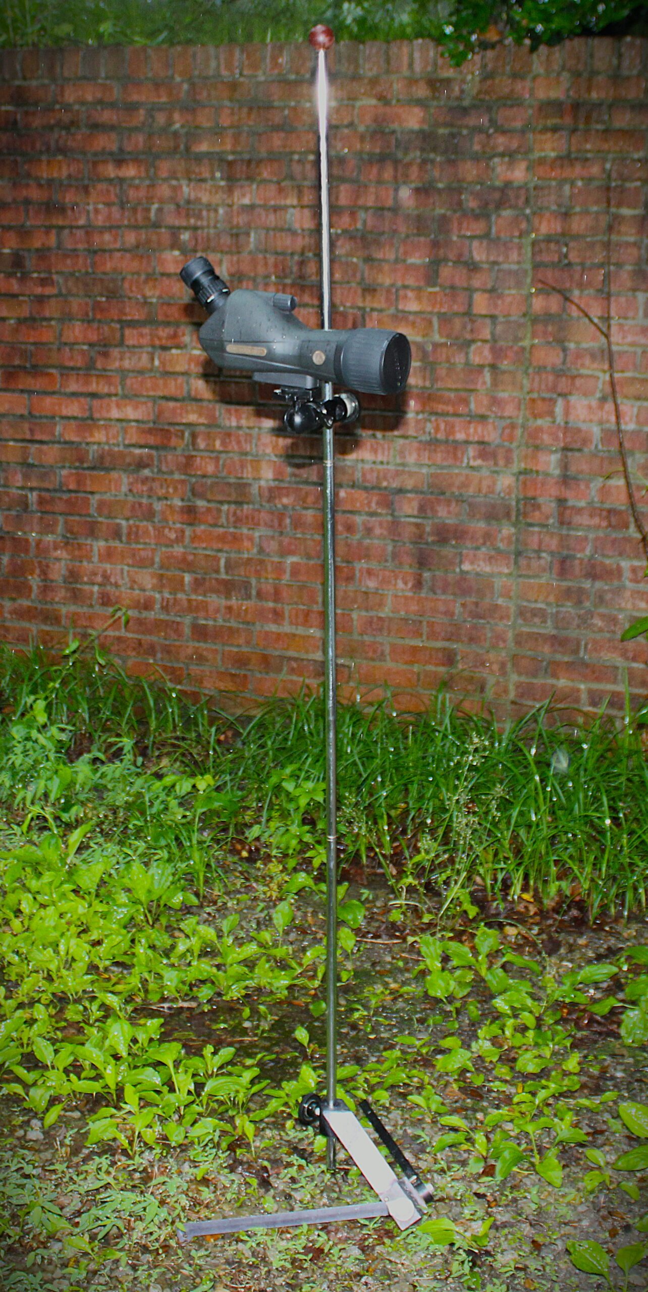 TACTICAL GARAGE SALE OPTICS - Leupold Ventana 15-45x55mm Spotting Scope with Champions Choice Bipod Scope Stand - Image 2